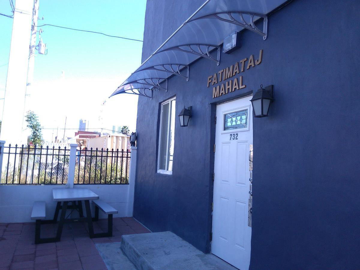 Fatimataj Mahal Hotel Miami Exterior photo